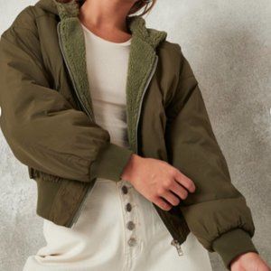 Missguided Green Borg Teddy Lined Bomber Jacket 4